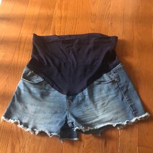 Maternity Light Blue frayed Hem Jean Shorts